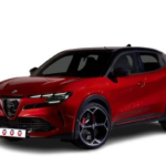 Alfa Romeo Junior 1.2 | Visione Laterale | Colore Rosso Metallizzato