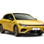Leapmotor B05 | Visione Frontale | Colore Giallo Metallizzato